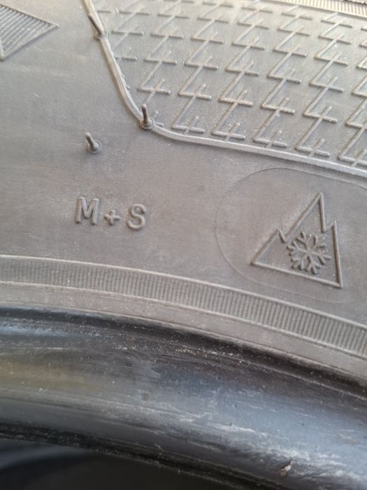 Anvelope 215 65 R16C