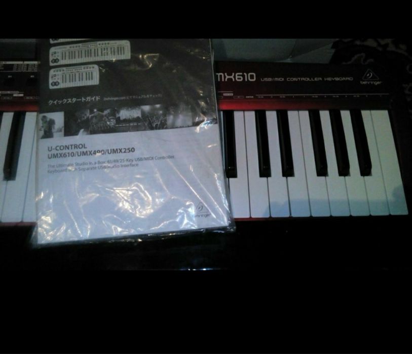 Behringer Umx 610 Midi Klavish