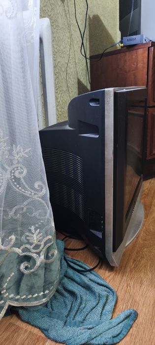 Продам телевизор Samsung