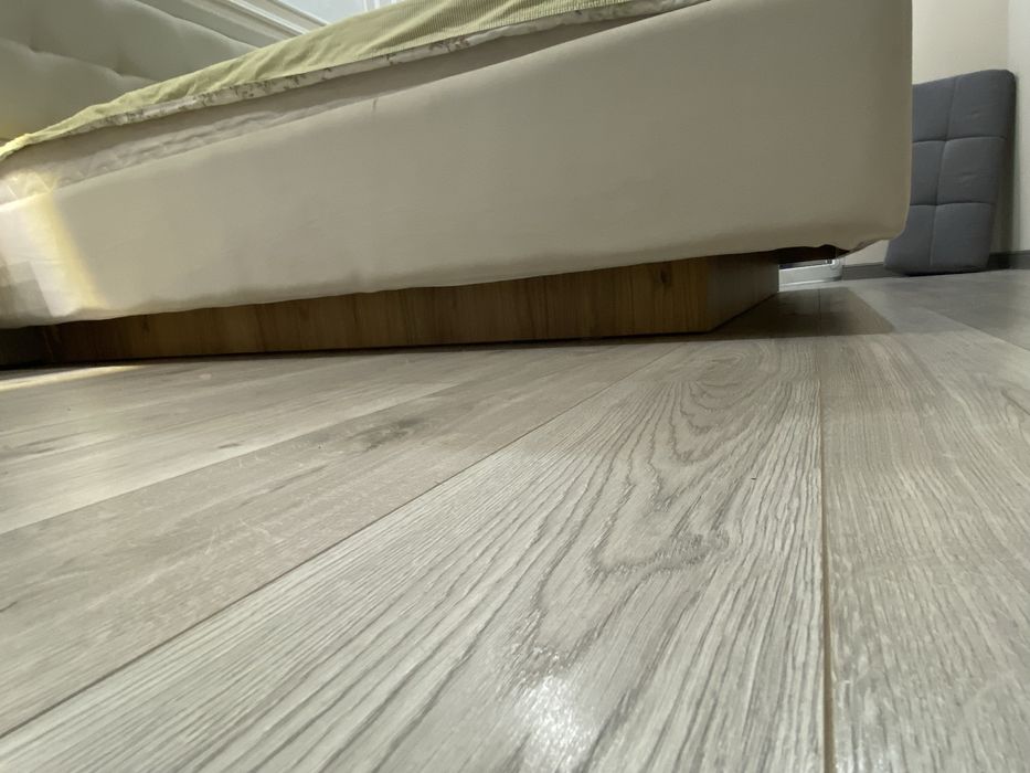 Кровать 180-200 с матрасом ортопед