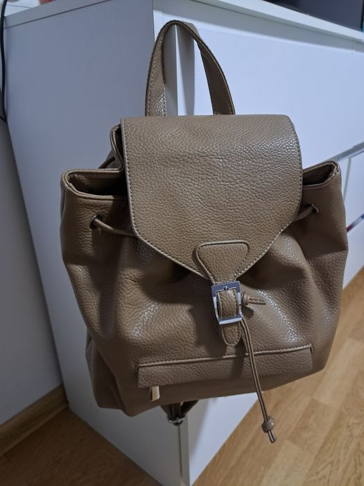 Rucsac dama foarte încăpător