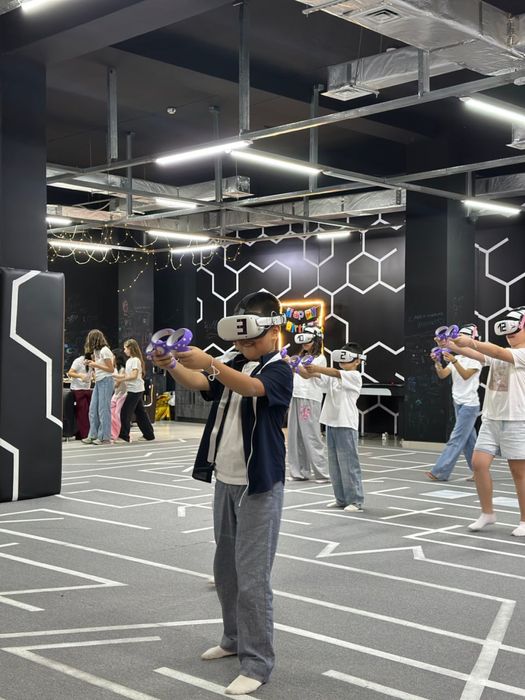 Готовый раскрученный бизнес VR Arena