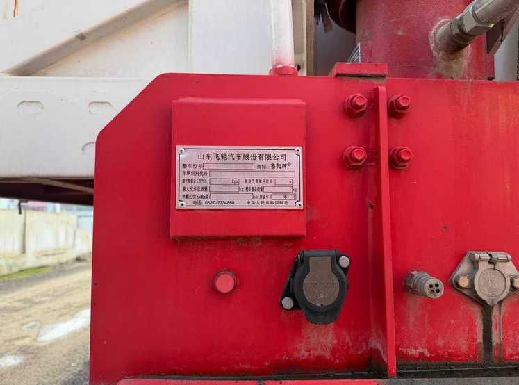 Новый полуприцеп самосвал 2026