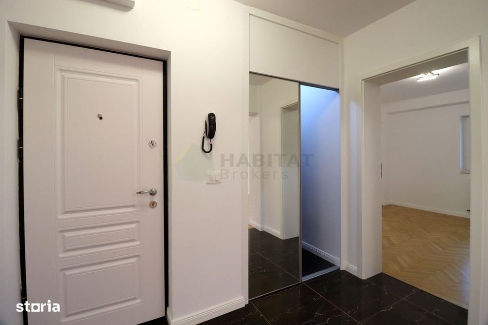 4 Camere (153 mp utili) în Blocul Scala