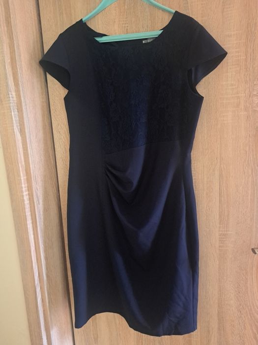 Официални  рокли