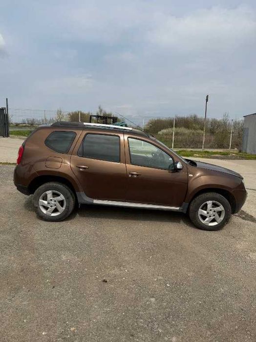 Dezmembrari Dacia Duster 2012 SUV 1598-Ansamblu stergator cu motoras