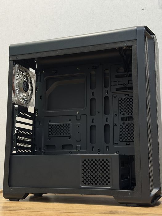 Корпус Zalman I3 с вентиляторами