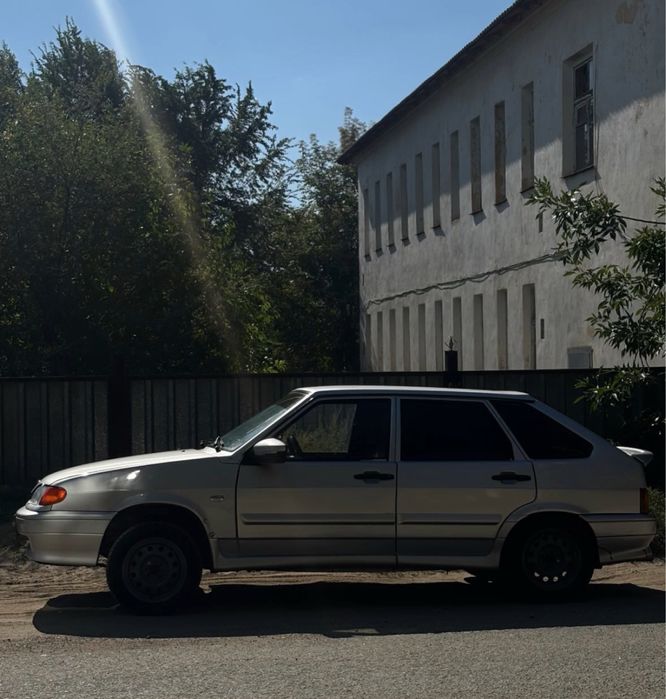 Продам ваз 2114 12г