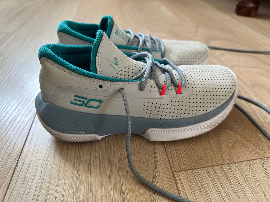 Продавам Чисто нови маратонки Under Armour