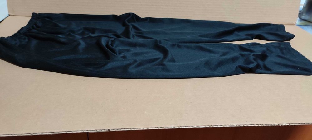 Pantaloni lungi sau treisferturi, negri, Lycea