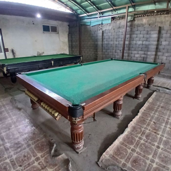 Bilyart stol sotiladi