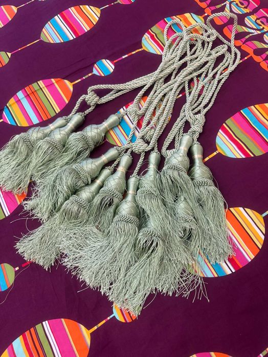 Продаю тюли разные и ткань для штор