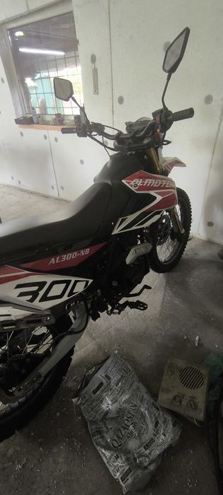 Мотоцикл эндуро almotor