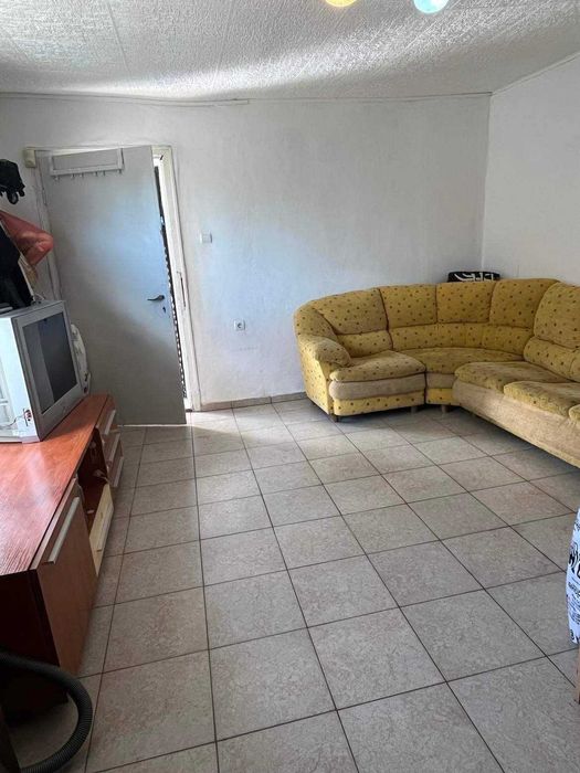 Продава се Къща в с. Момино село, Област Пловдив - 1100 кв.м за 29 €/кв.м - Снимка #1