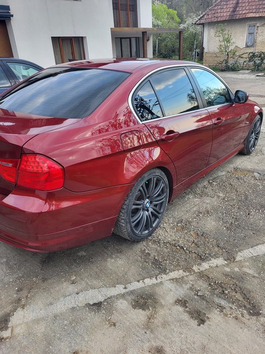 Vand Bmw 320 d 2011