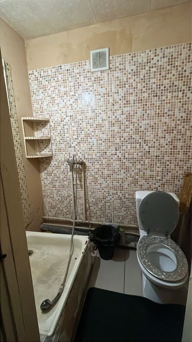 Продам 1 ком в малосемейном доме