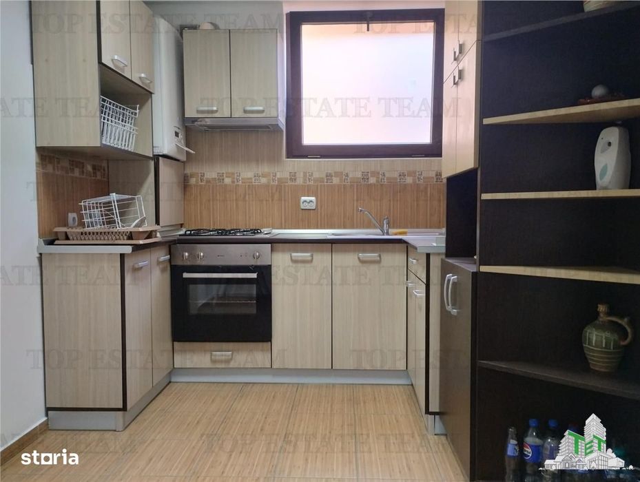 Apartament premium 4 camere cu intrare separata, ideal officecabinet,