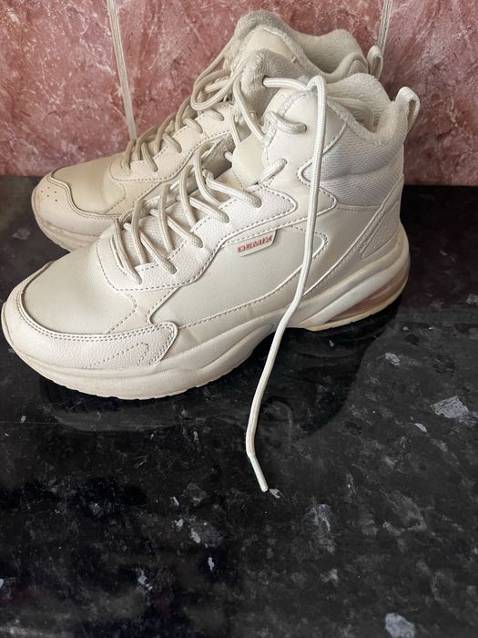 Кроссовки демисезон