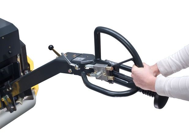 Продаётся ручной каток BOMAG BW65H, Успейте купить со скидкой!