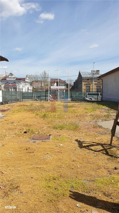 Comision 0! Teren 691 mp, deschidere dubla 15,35 m si 42,5 mp, Grivite