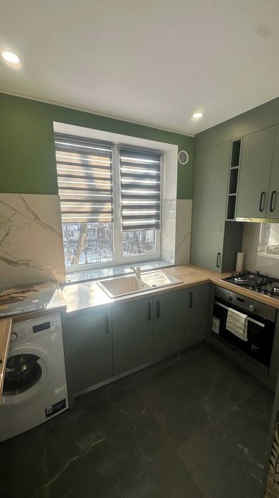 APARTAMENT INCHIRIE Здам квартиру/студію в готельному режим