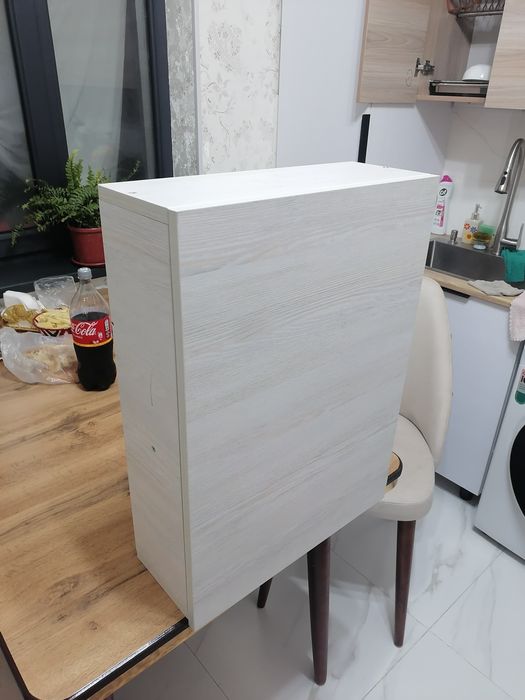 Шкафчик в ванную