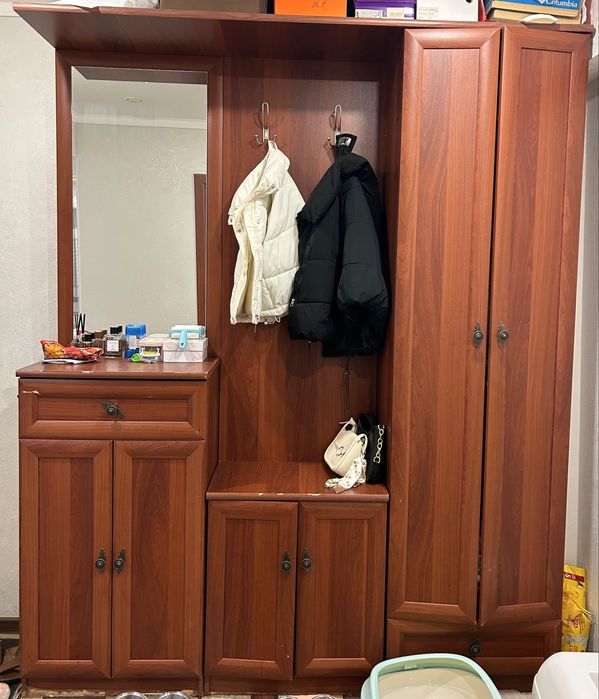 Прихожка………………..