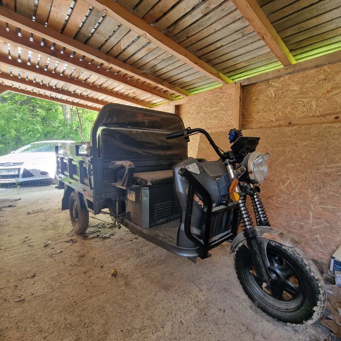 Triciclu electric