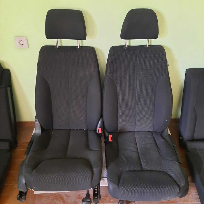 Салон за Пасат B6