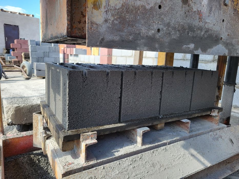 Станок сплитерных блоков  комплект