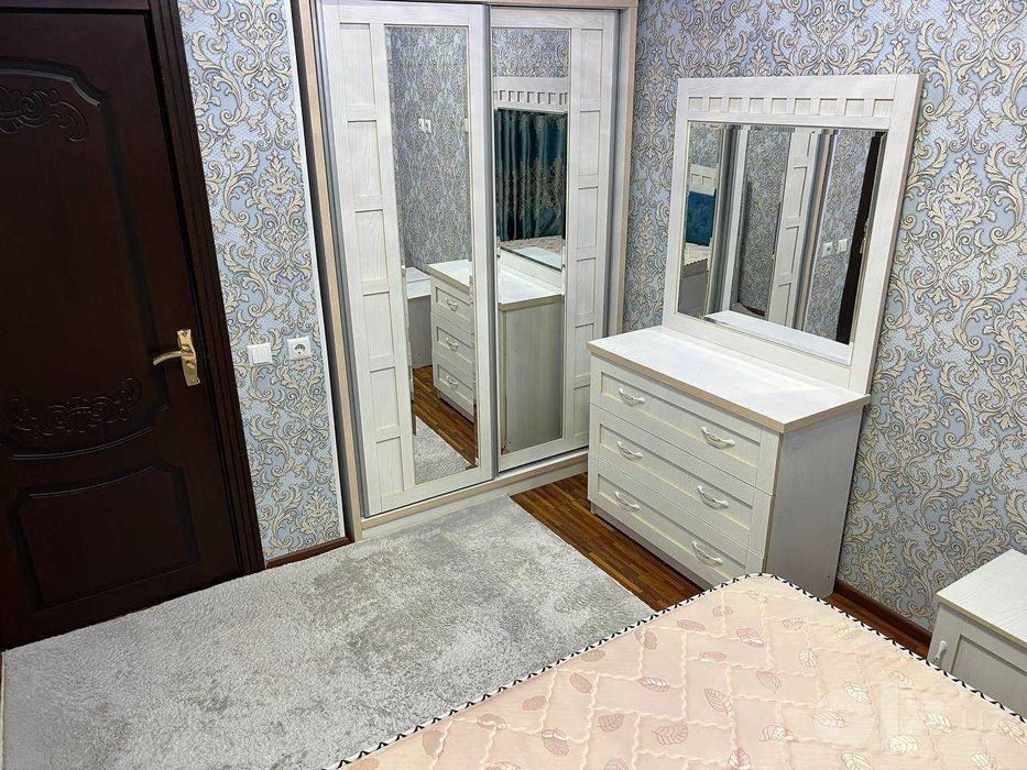 ПРОДАЕТСЯ Юнусабад 13 2КОМНАТНАЯ КВАРТИРА! Метро Юнусабад, Мега планет