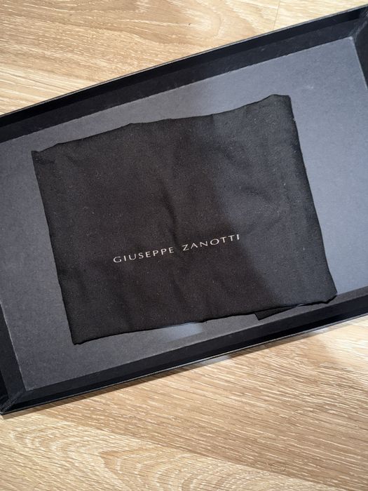 Giuseppe Zanotti обувки