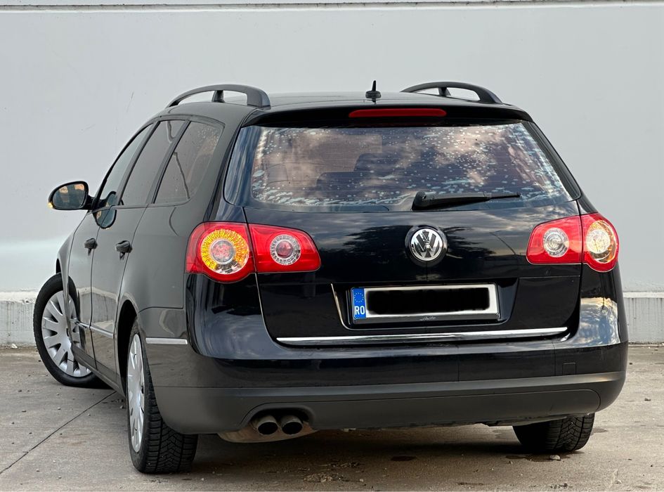 VW PASSAT B6 R-Line 2.0-TDi 140-Cai/BMP  //TOP Highline Impecabil/2007-E4