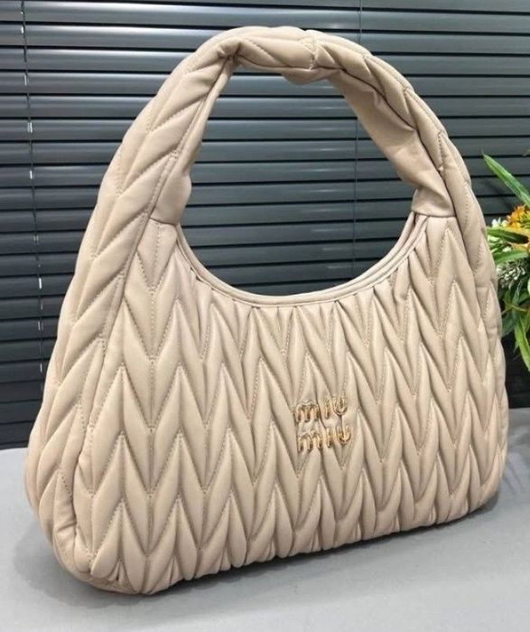 Geanta dama import France, new model, saculet, etichetă