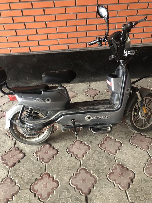 Электро скутор продам срочно