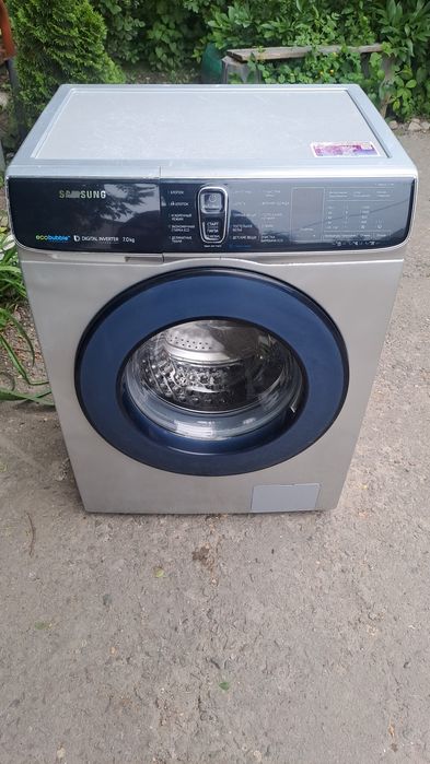Продам стиральную машину