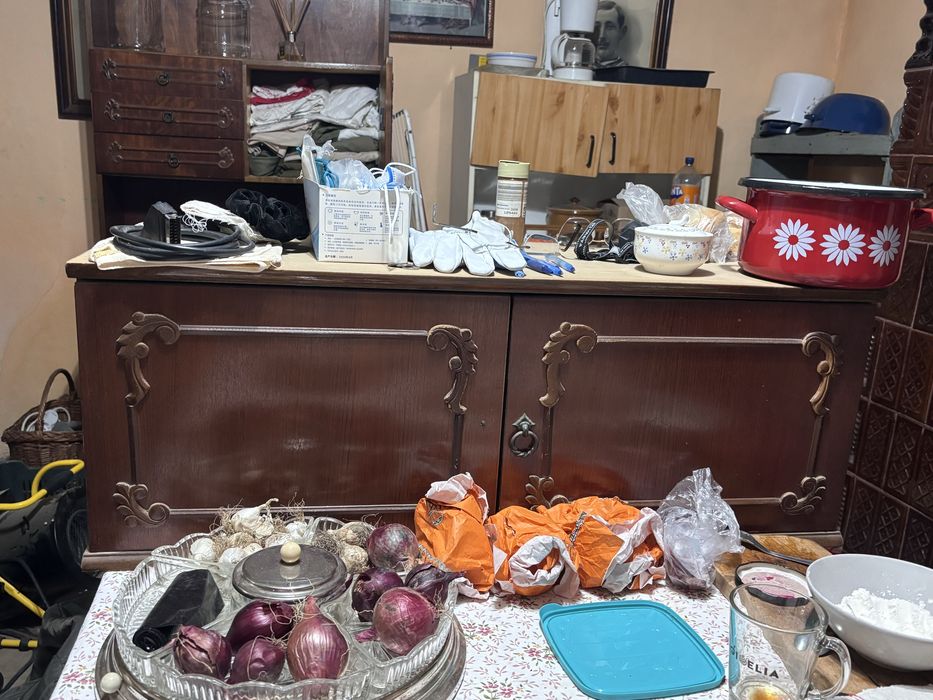 Mobilier vechi- donare