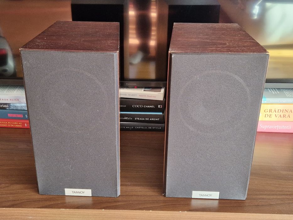 Boxe Tannoy Revolution xt