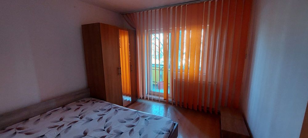 Inchiriez apartament cu 4 camere Timisoara, Calea Lipovei,  500 euro.