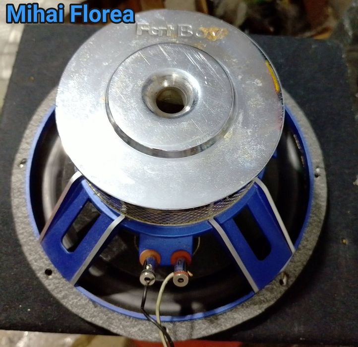 Subwoofer auto Crunch Fatboy XFAT 124 Bistrita • OLX.ro