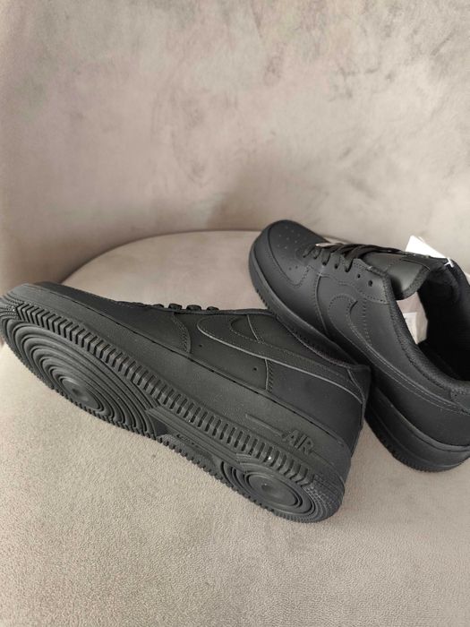 Маратонки NIKE AIR FORCE 1