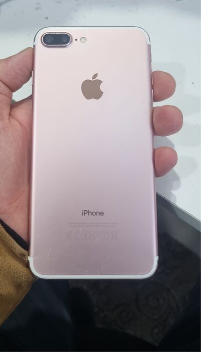 iPhone 7 plus 256Gb Sotiladi