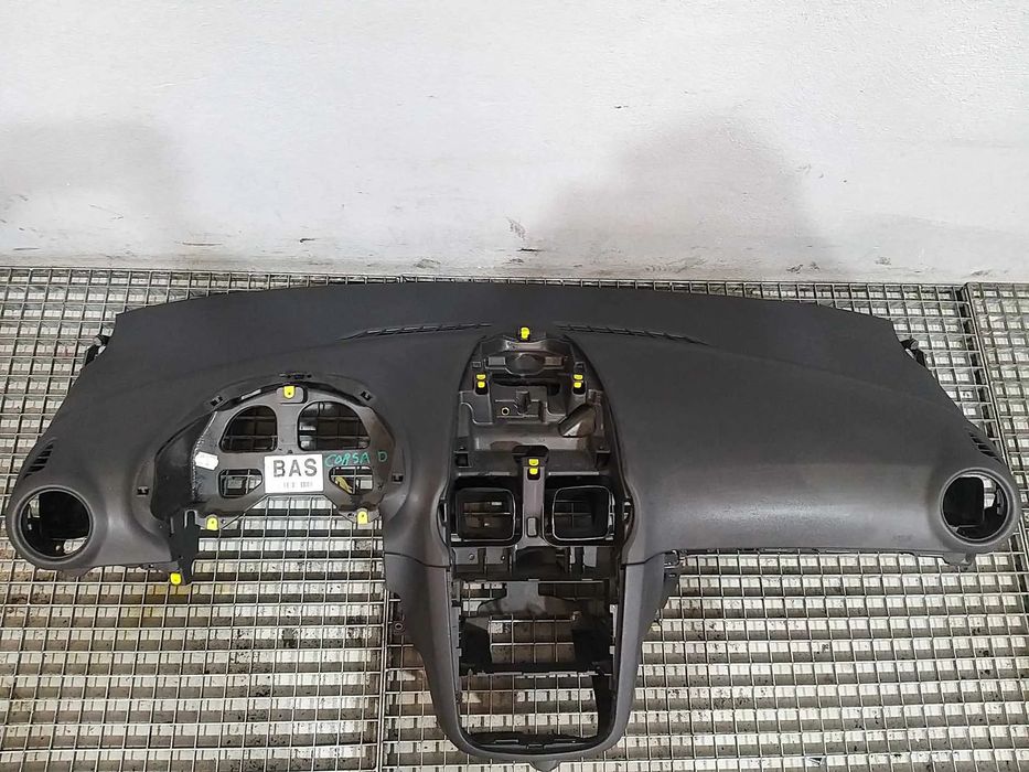 Plansa bord opel corsa d