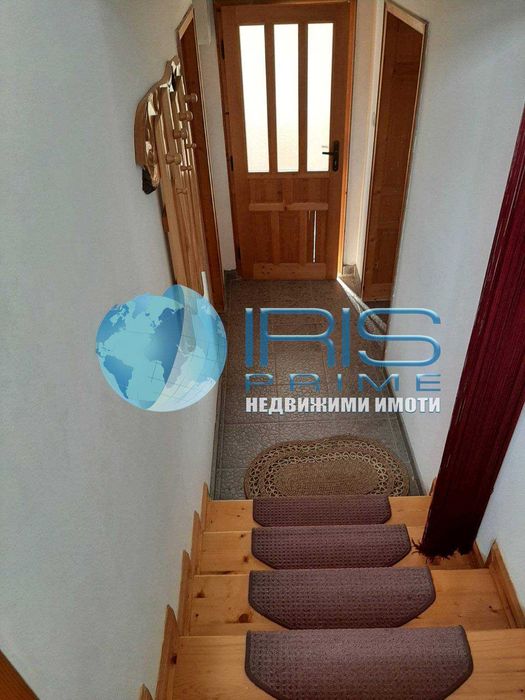 Продава се Къща в с. Златна нива, Област Шумен - 176 кв.м за 667 €/кв.м - Снимка #13