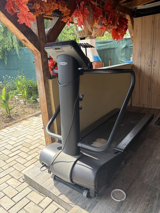 !URGENT! Vand banda alergat TechnoGym
