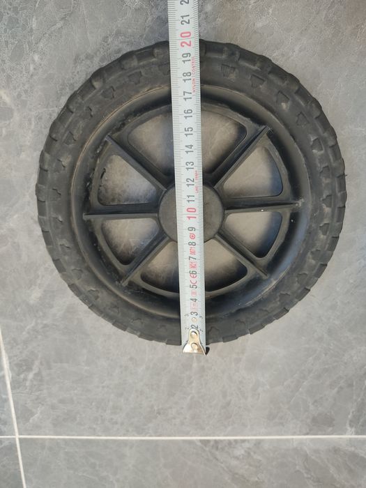 Продам  колеса на коляску детскую.