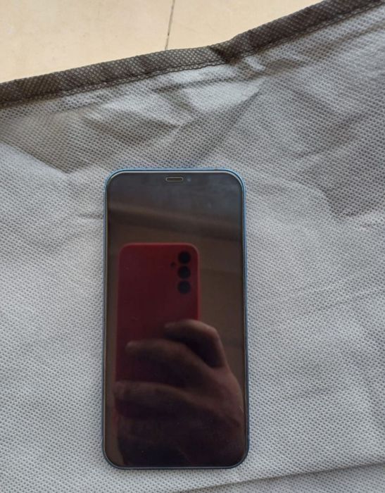 iPhone 12 ( iOS 17 )