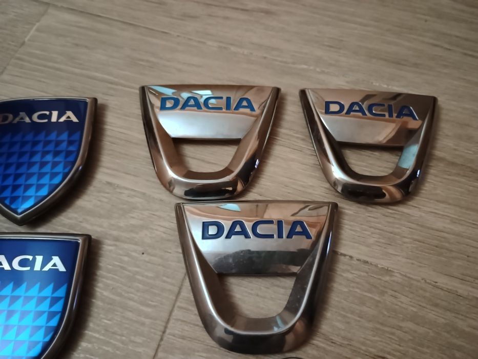 Emblema  Dacia  Duster, Logan...