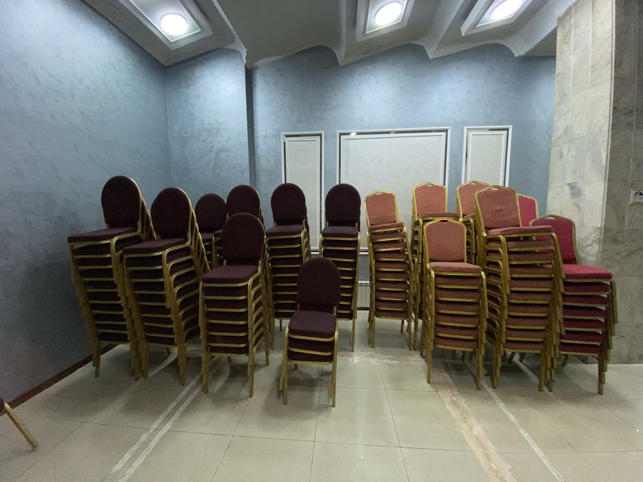 Продаются стулья б/у