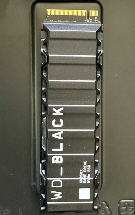 SSD 1 TB WD Black Gen 4  Game Drive up to 7300 mb/s